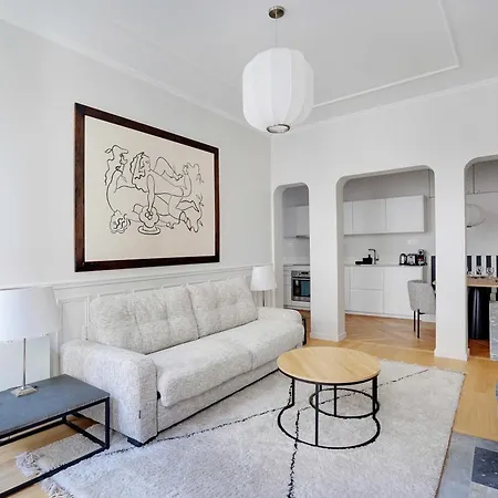 Apartment Moderne Champs-elysees - Saint Honore