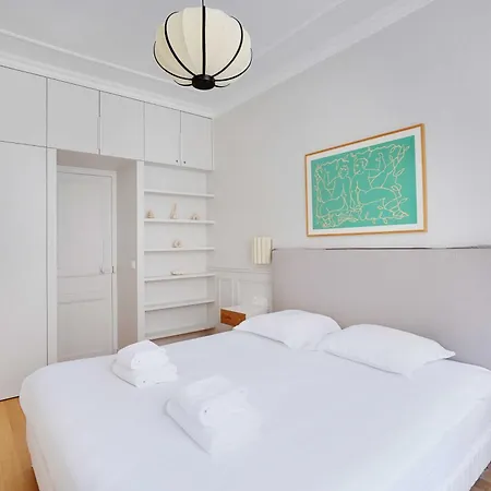 Apartamento Moderne Champs-elysees - Saint Honore *