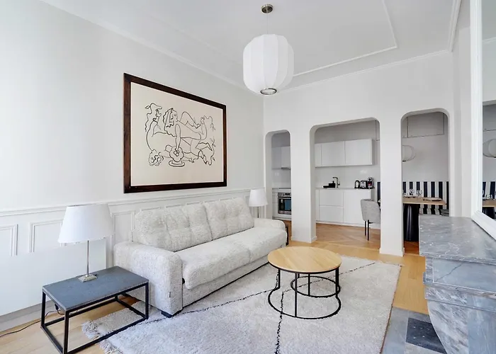 Appartement Moderne Champs-elysées - Saint Honoré