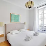 Moderne Champs-elysees - Saint Honore Lejlighed Paris